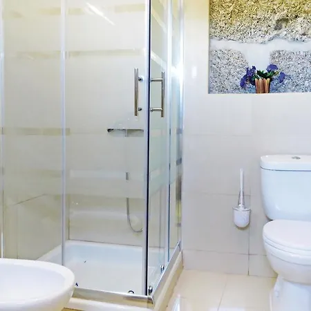 Three-bedroom Holiday P-4550-360 With A Fireplace 06 بيت للعطل قلعة بايفا